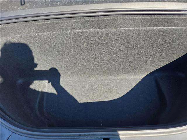 Used 2024 Tesla Model X image 23