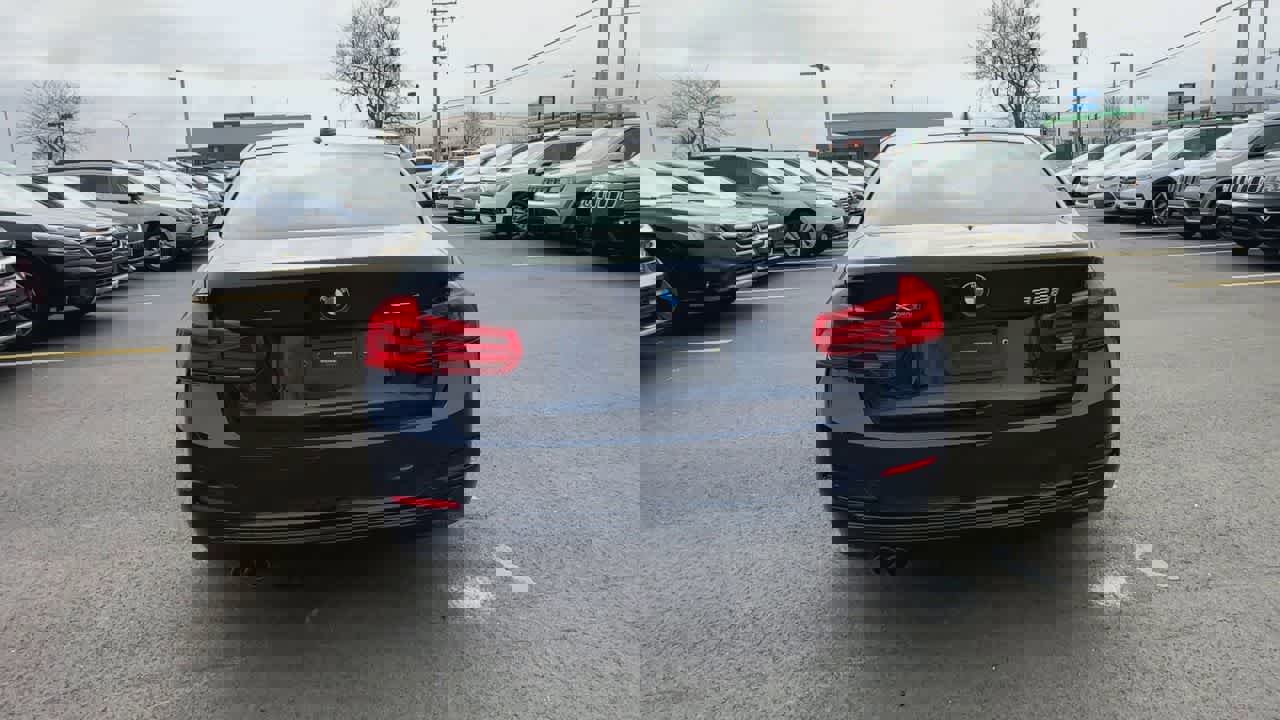 Used 2016 BMW 328i xDrive Sedan image 7