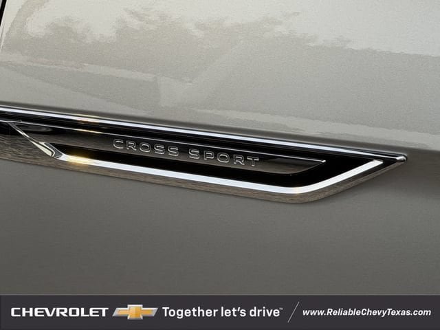 Used 2024 Volkswagen Atlas Cross Sport SE FWD image 11