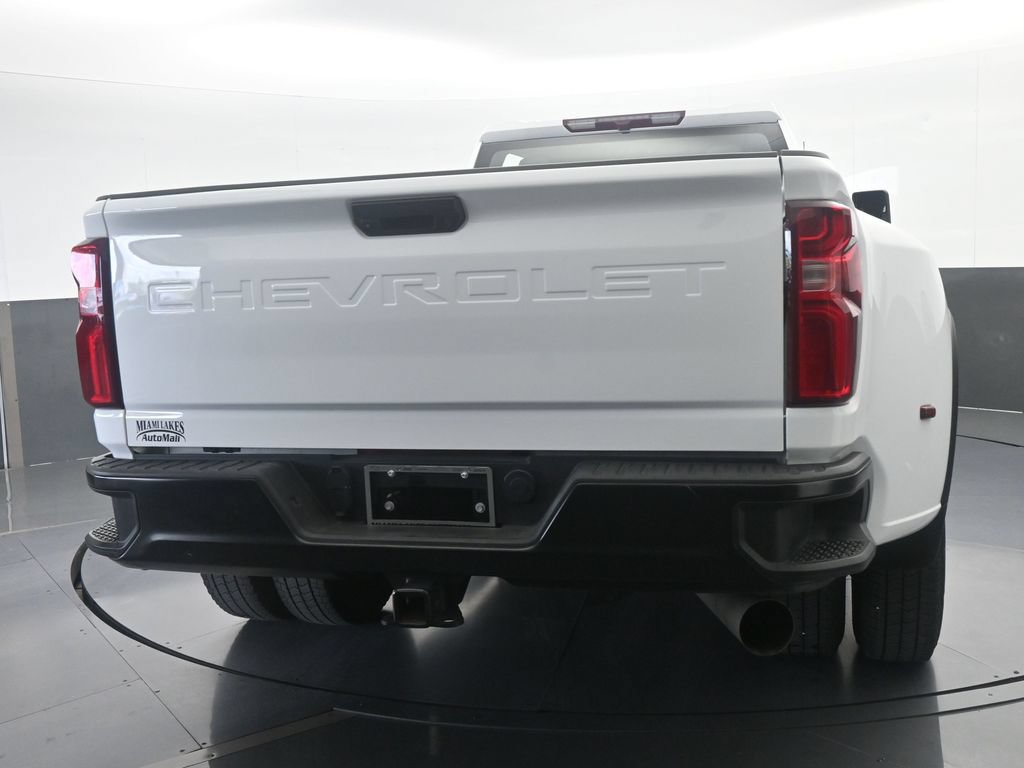Used 2026 Chevrolet Silverado 3500 W/T AWD/4WD image 5