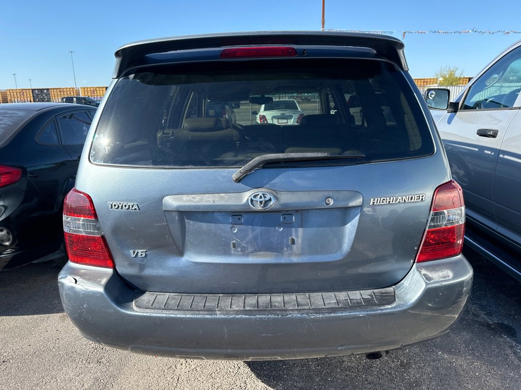 Used 2004 Toyota Highlander Limited image 3