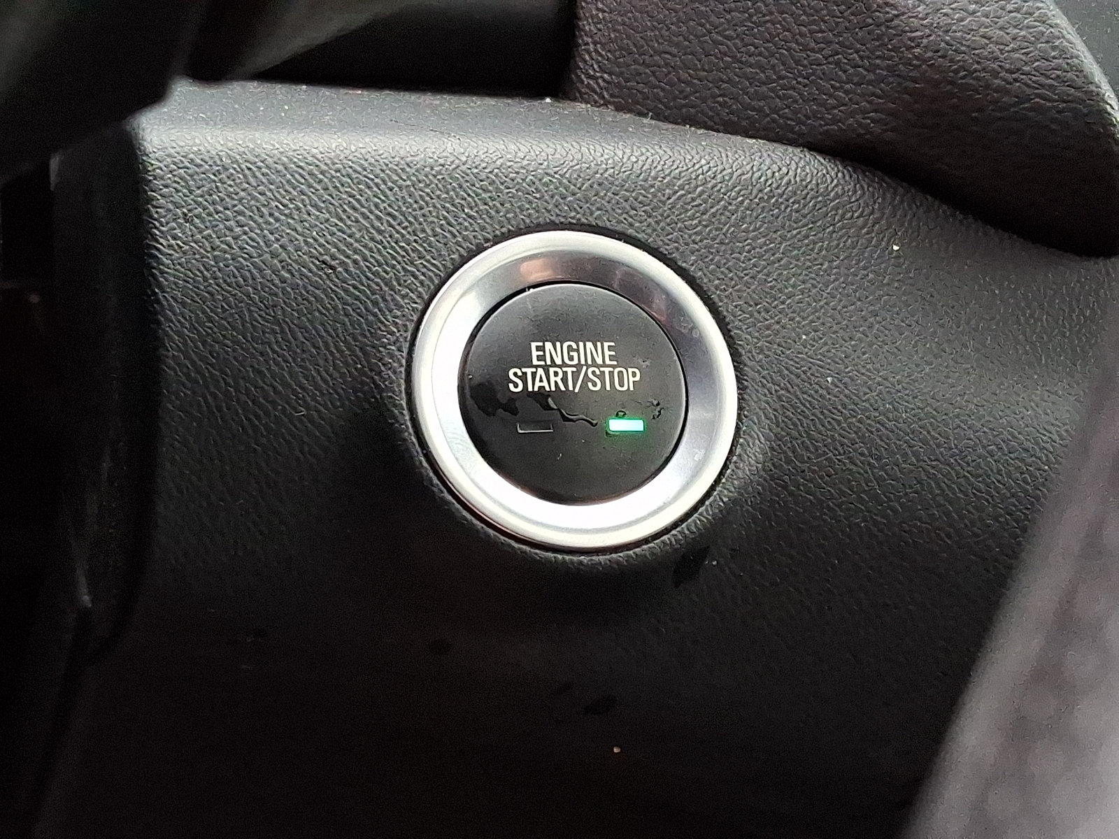 Certified 2023 GMC Terrain SLE w/ Driver Convenience Package AWD/4WD image 25
