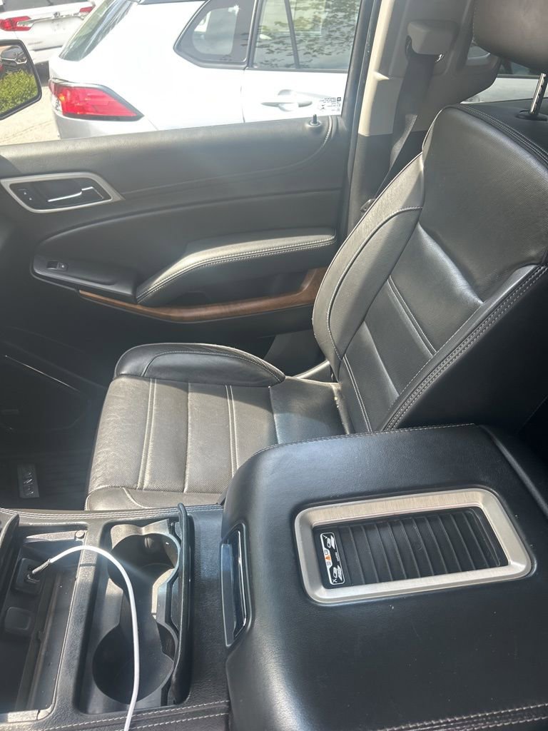 Used 2019 GMC Yukon Denali w/ Denali Ultimate Package image 4