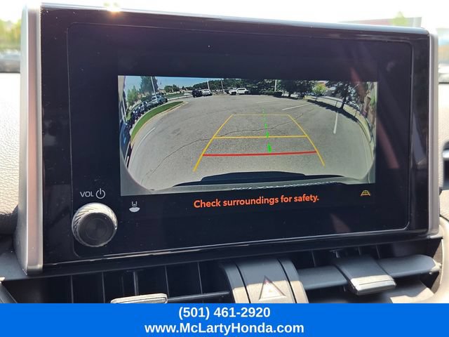 Used 2025 Toyota RAV4 XLE FWD image 20