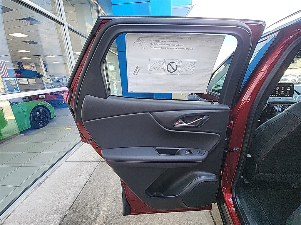 New 2025 Chevrolet Blazer RS w/ Driver Confidence II Package image 28