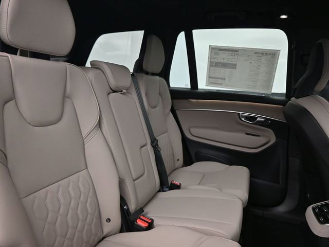 New 2026 Volvo XC90 B6 Core w/ Protection Package Premier image 32