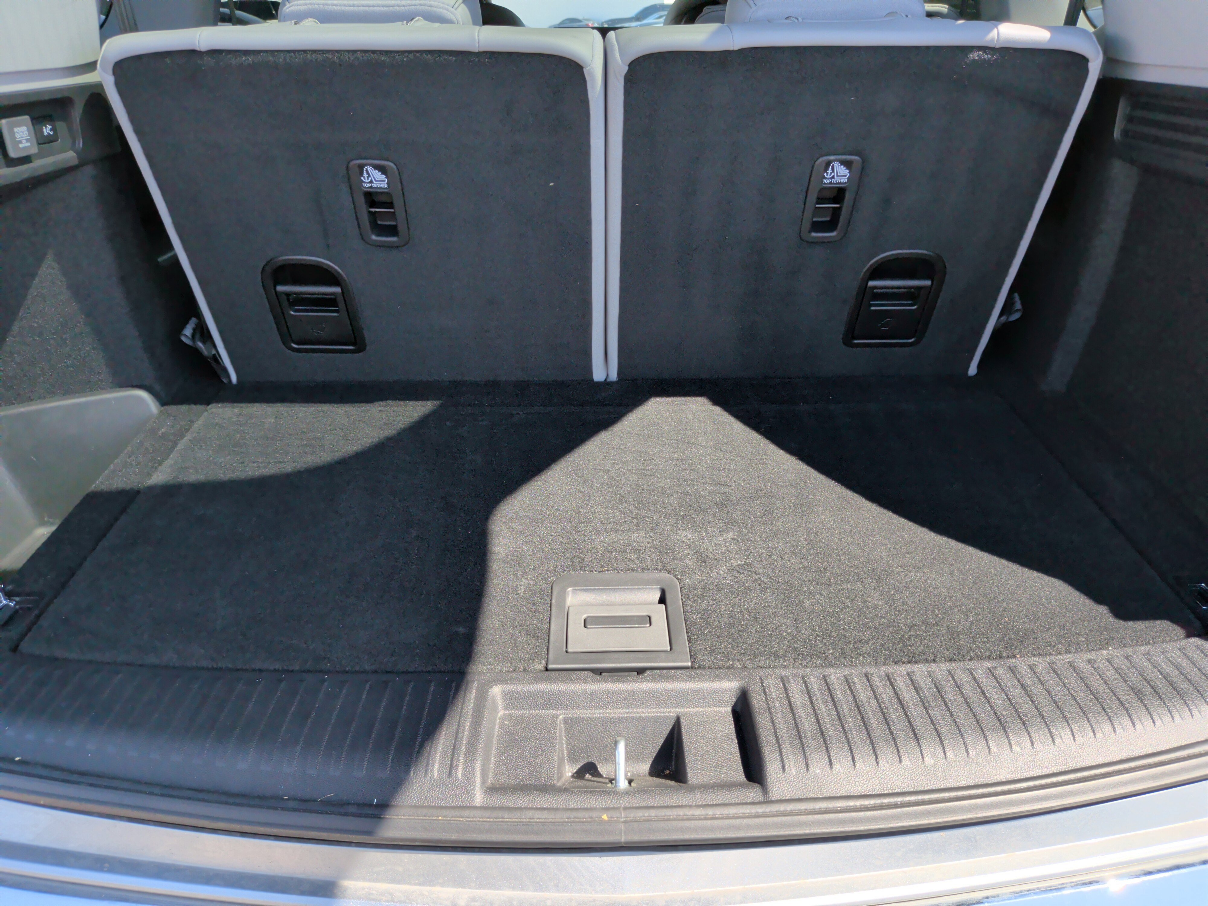 Used 2025 Acura MDX SH-AWD w/ Technology Package image 41