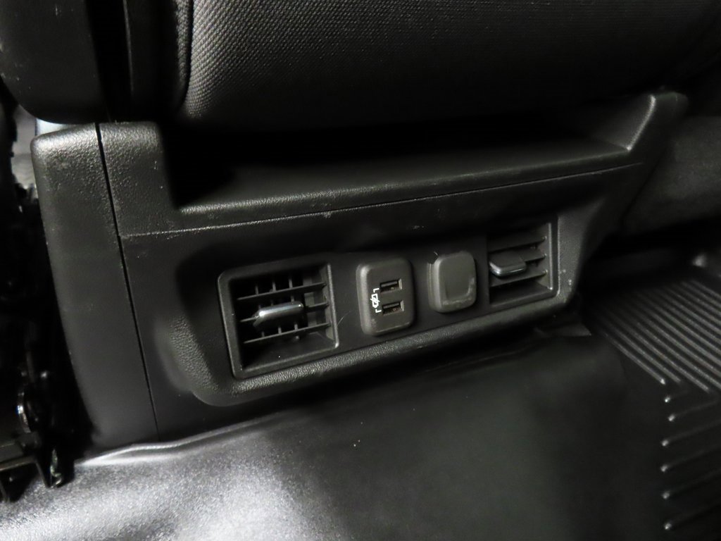 Used 2022 GMC Sierra 2500 SLE w/ SLE Value Package; image 11