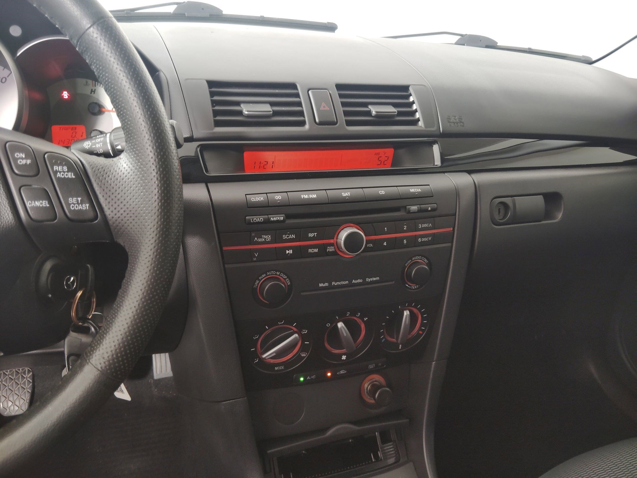 Used 2009 MAZDA MAZDA3 i Touring Value image 23