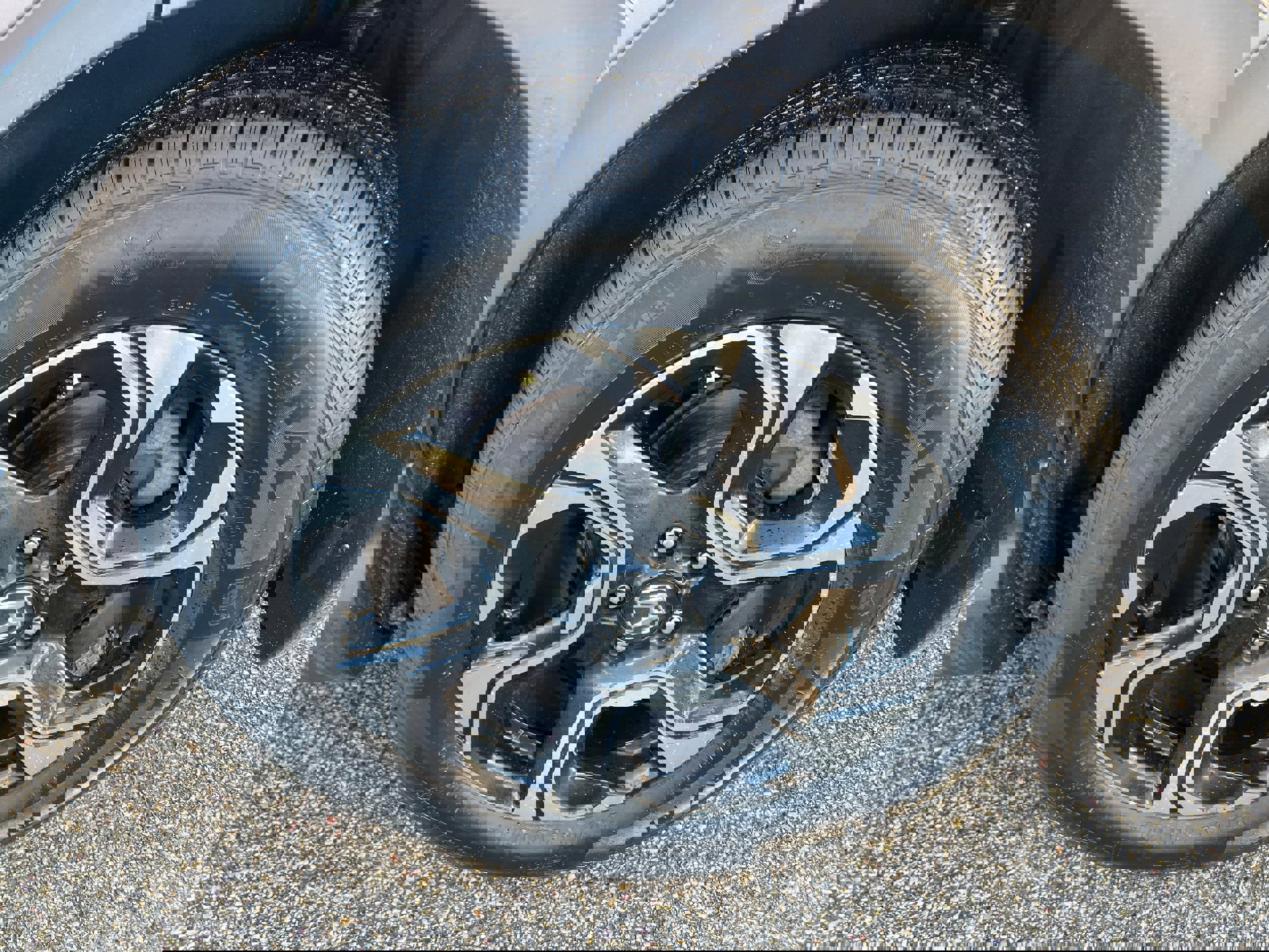 Used 2017 Honda CR-V Touring image 9