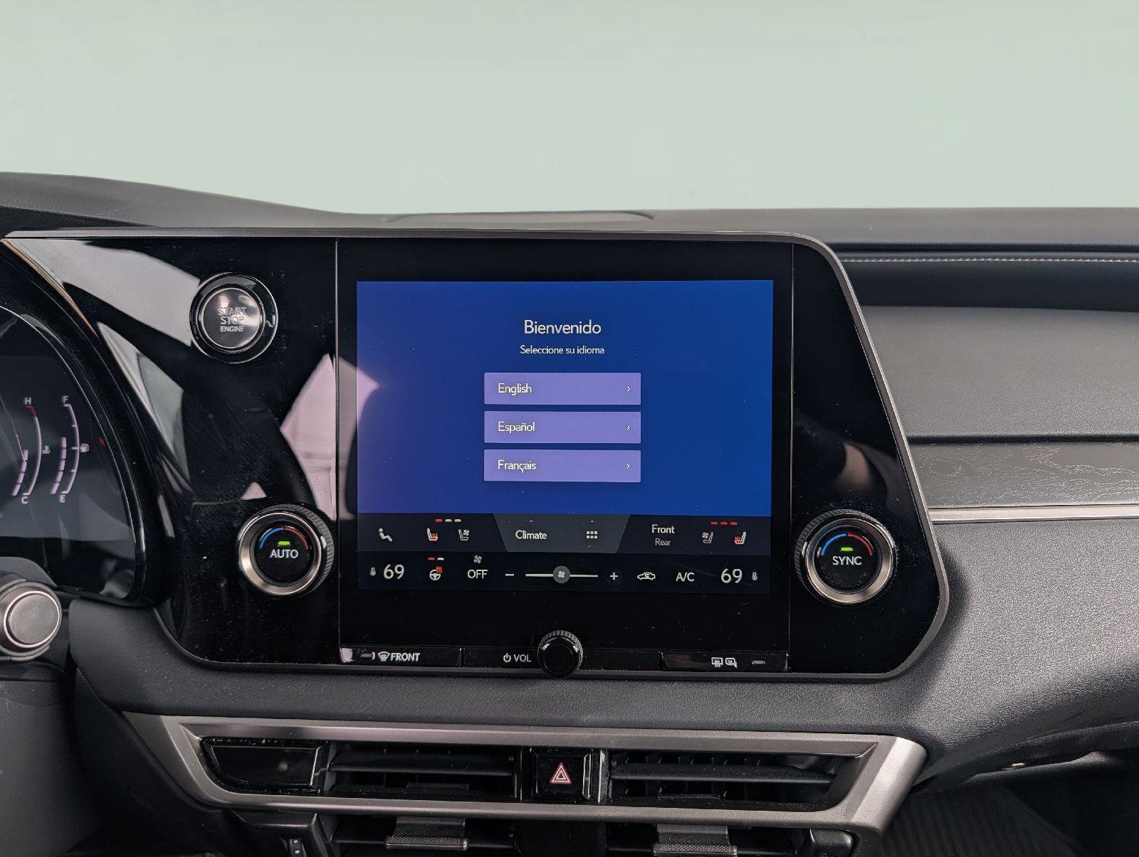 Used 2024 Lexus RX 350 Premium w/ Accessory Package image 17