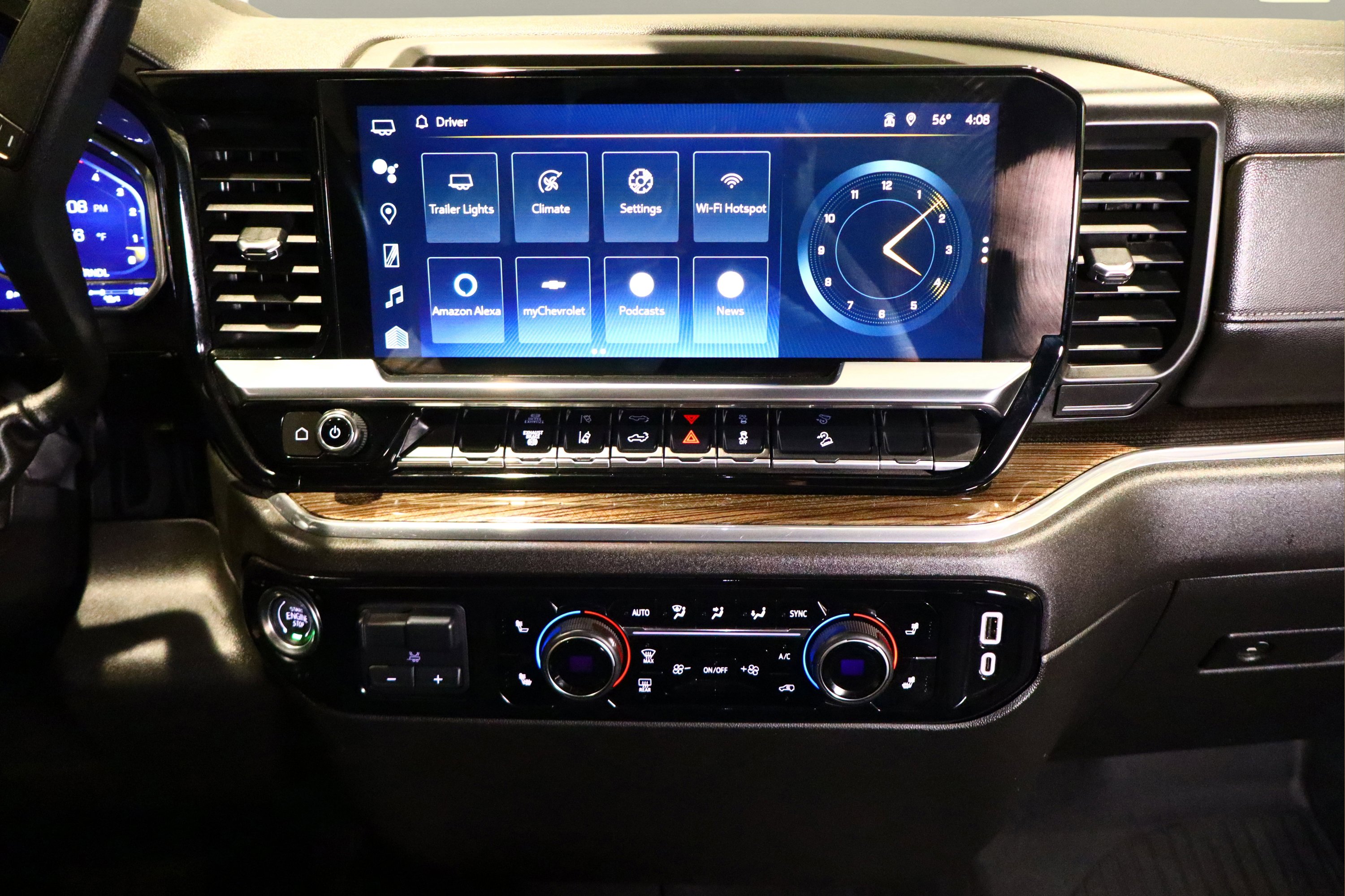 Used 2024 Chevrolet Silverado 2500 LT image 22