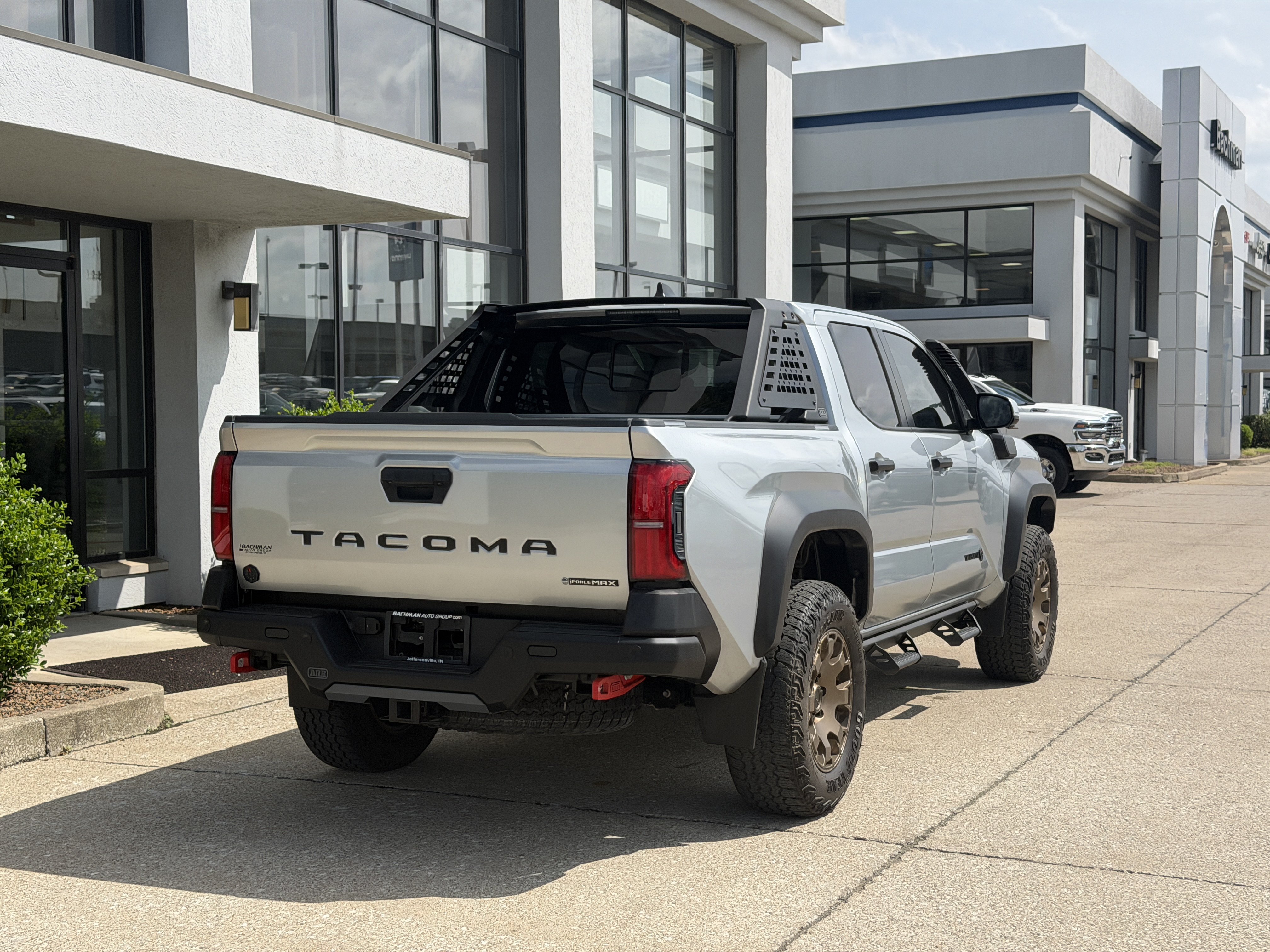 Used 2024 Toyota Tacoma 4x4 Double Cab Hybrid image 5