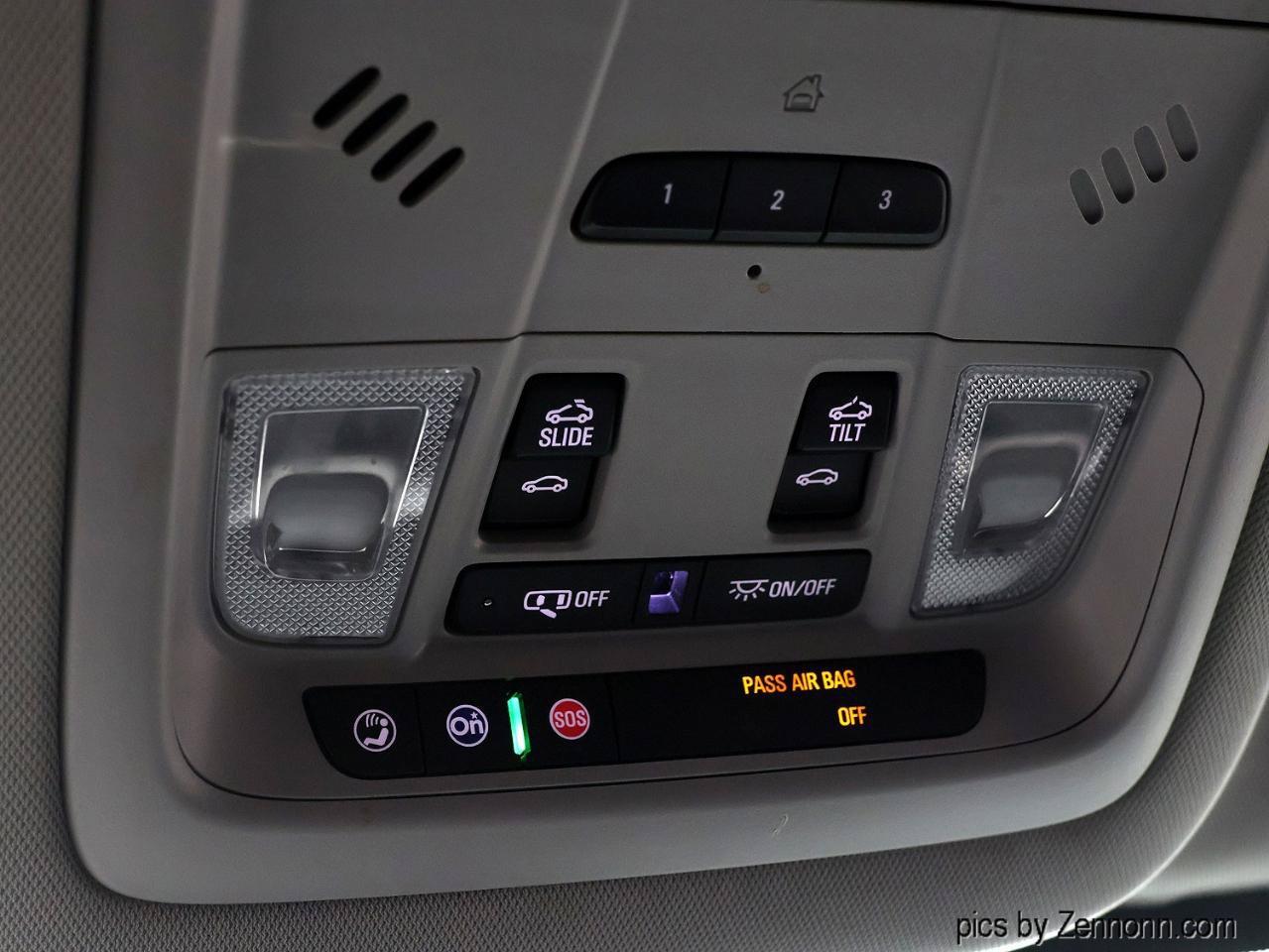 Used 2019 GMC Acadia SLT AWD/4WD image 25