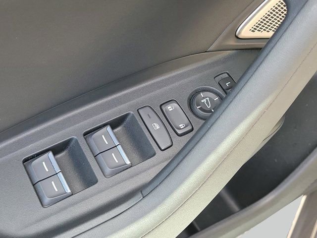 Certified 2025 Acura TLX w/ Technology Package image 16