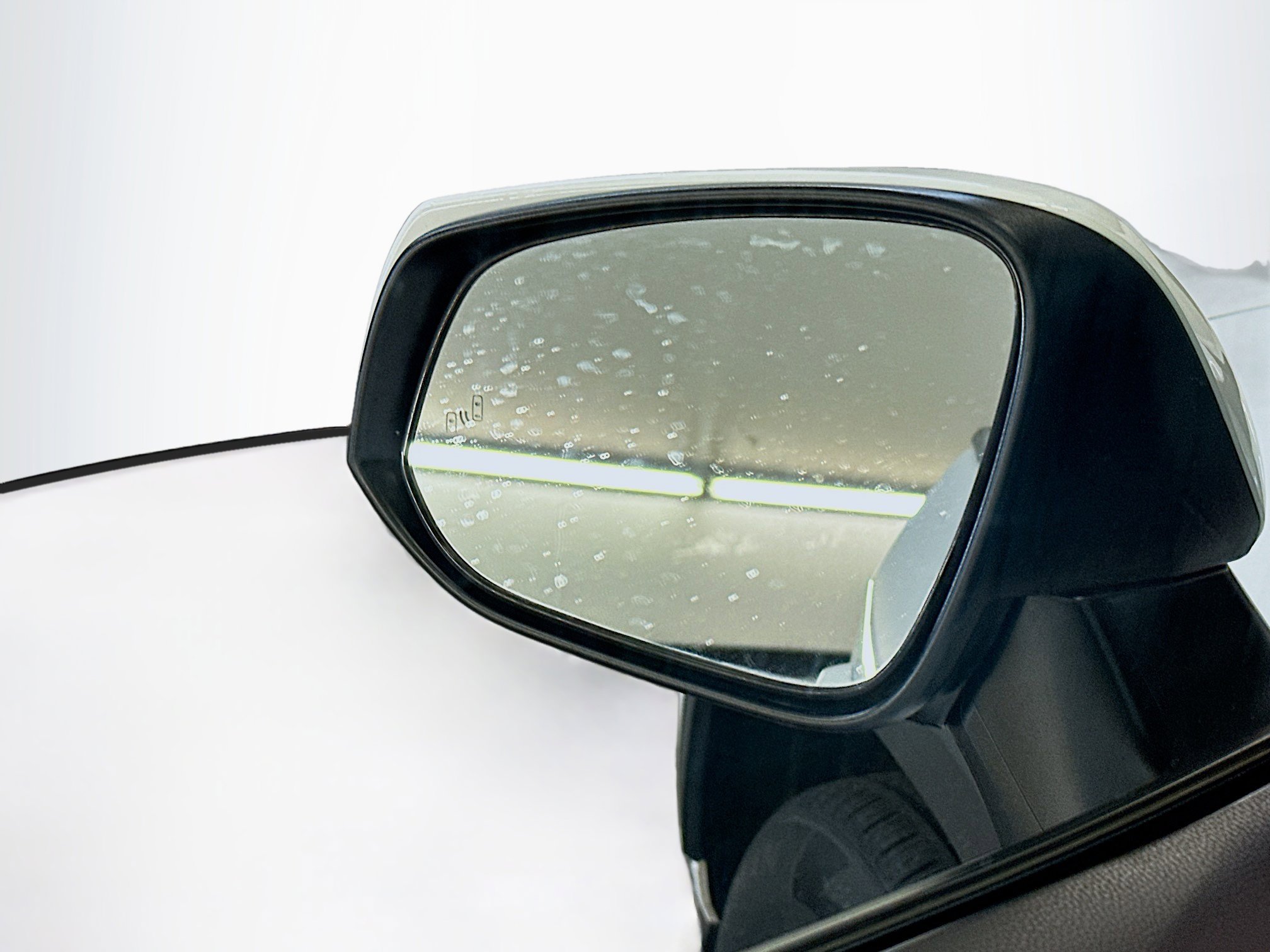 Used 2025 Toyota RAV4 XLE image 16