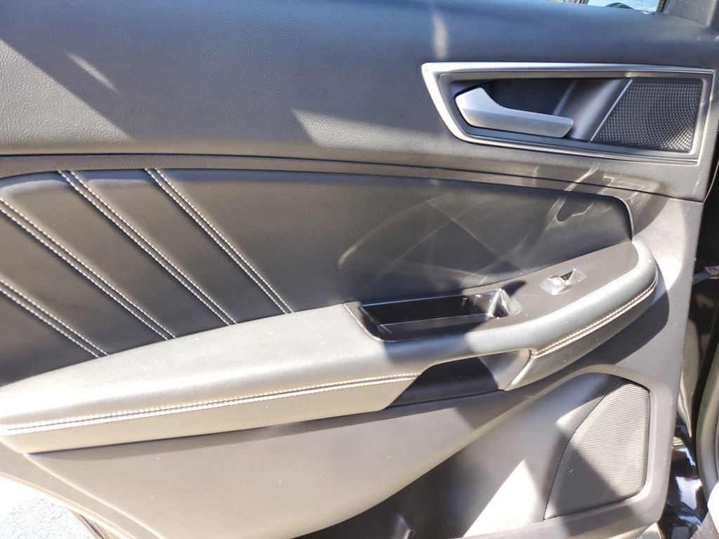 Used 2020 Ford Edge ST w/ Equipment Group 401A image 10