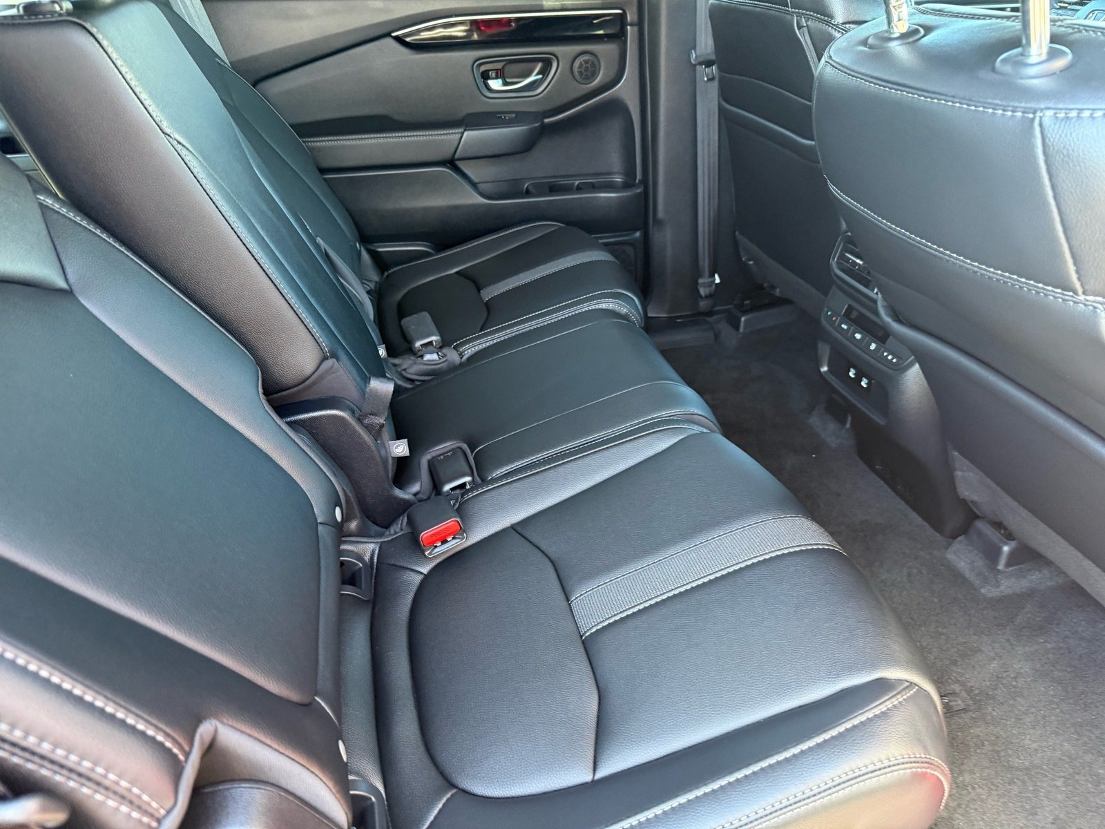 Certified 2026 Honda Pilot EX-L image 30