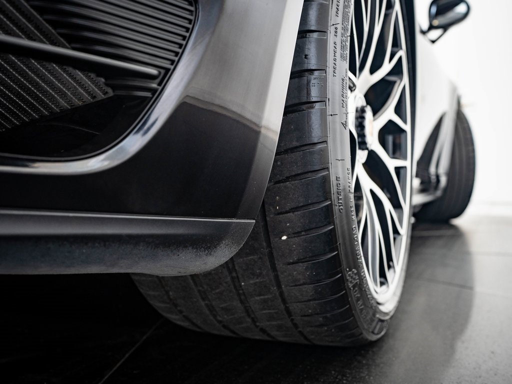 Used 2015 Porsche 911 Turbo S image 37