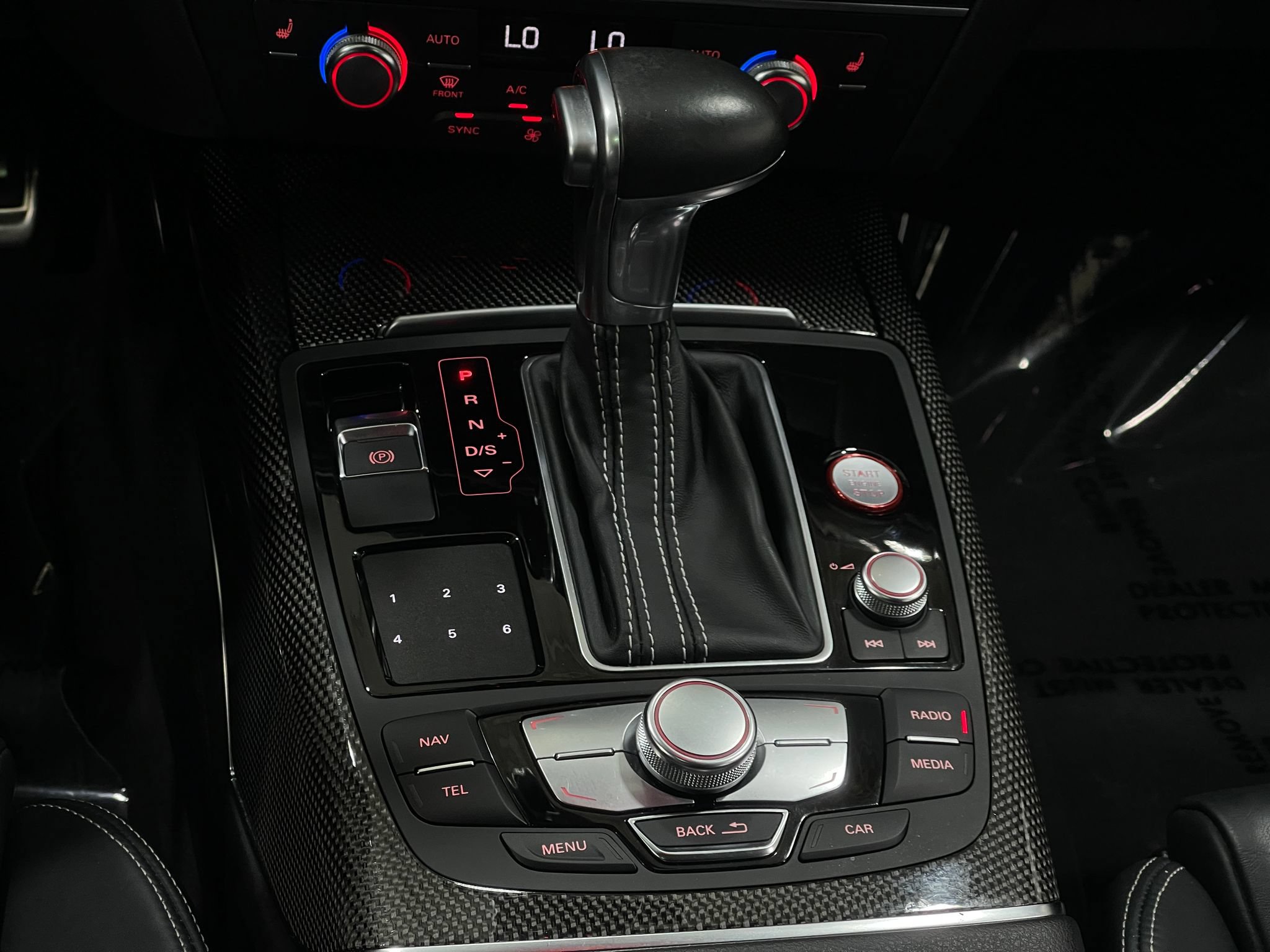 Used 2015 Audi S6 AWD/4WD image 28