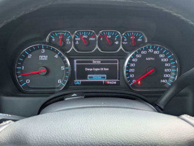 Used 2015 Chevrolet Suburban LT w/ Luxury Package RWD image 31