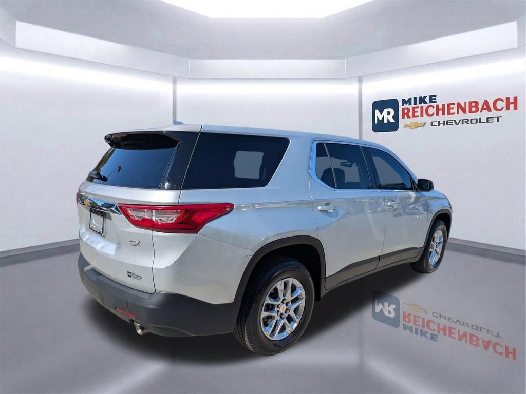 Used 2020 Chevrolet Traverse LS FWD image 4