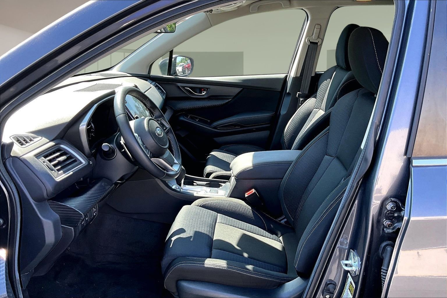 Used 2024 Subaru Ascent Premium w/ Convenience Package image 21