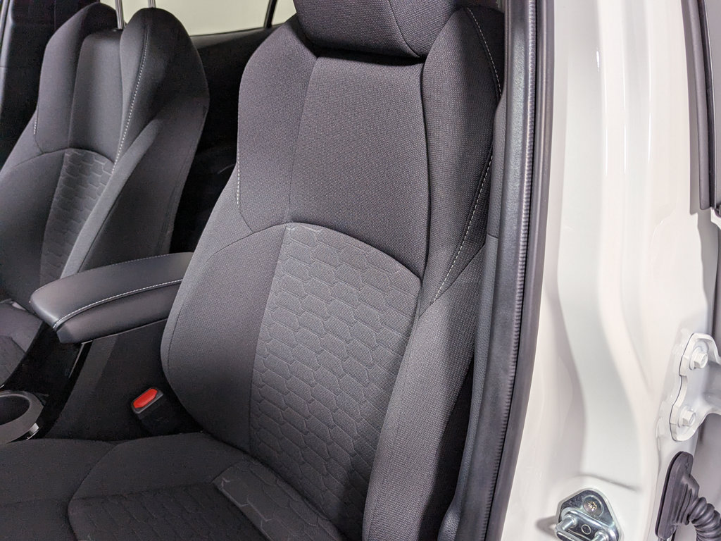 Used 2026 Toyota Corolla SE FWD image 19