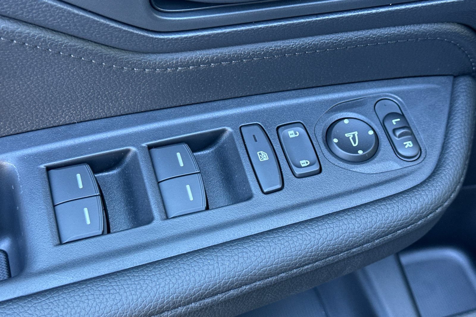 New 2026 Honda Odyssey EX-L image 24