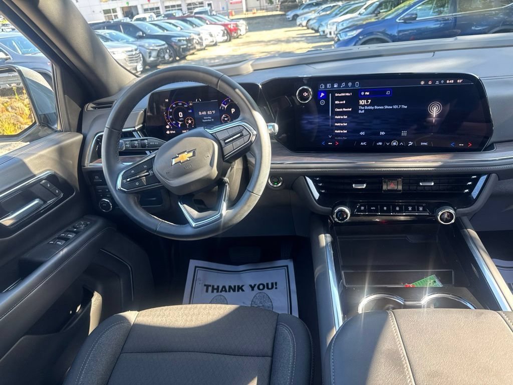 Used 2026 Chevrolet Tahoe LS AWD/4WD image 24