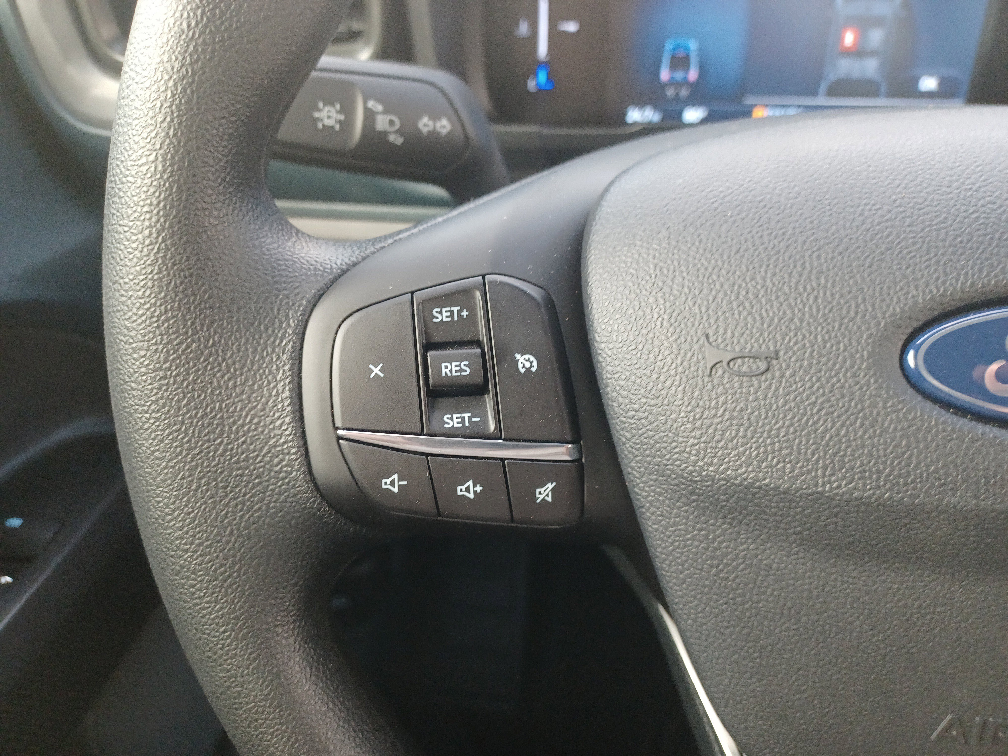 New 2025 Ford Maverick XL image 21