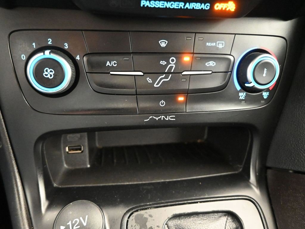 Used 2018 Ford Focus SE image 20