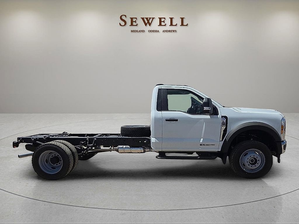 New 2025 Ford F600 4x4 Regular Cab Super Duty w/ XL Chrome Package image 5