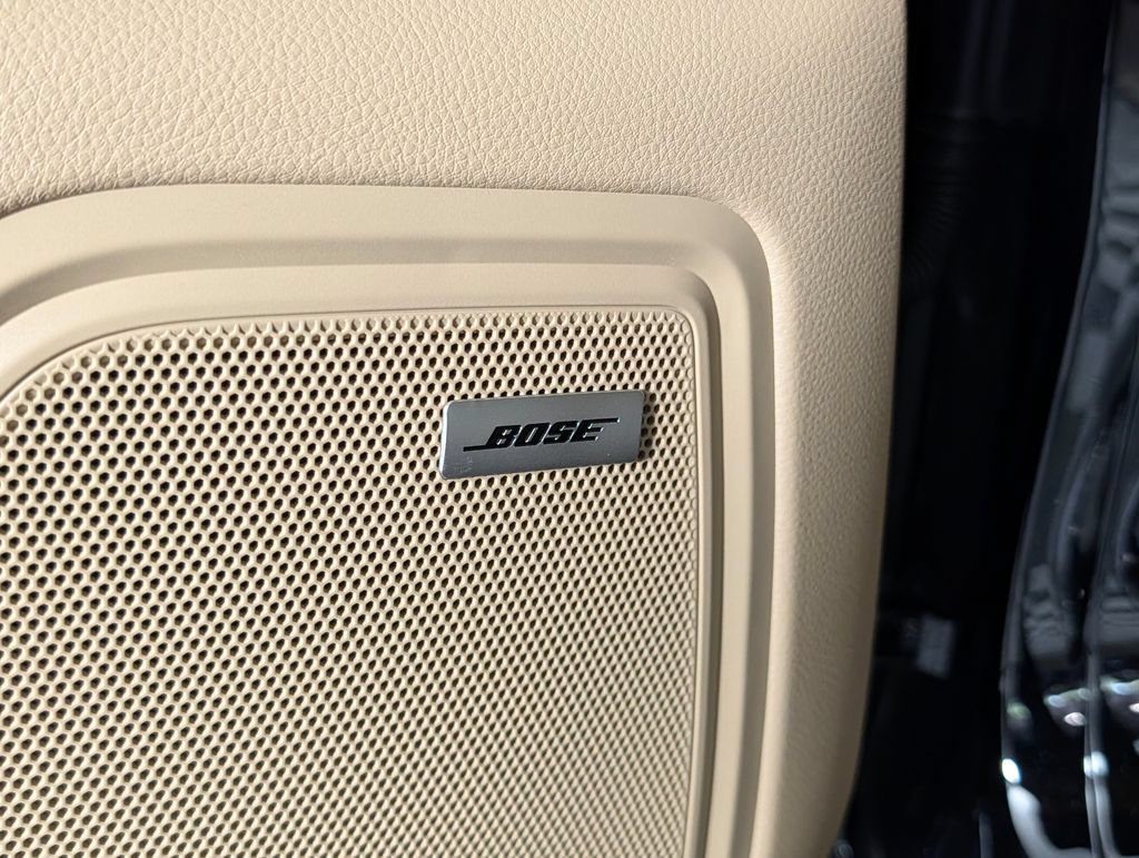 New 2026 Porsche Macan AWD/4WD image 28