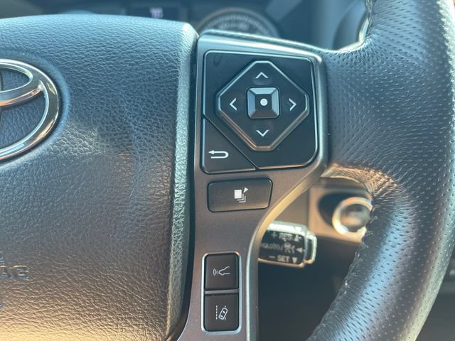 Used 2022 Toyota Tacoma TRD Sport w/ Technology Package AWD/4WD image 26