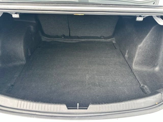 Used 2023 Chevrolet Malibu LT FWD image 5