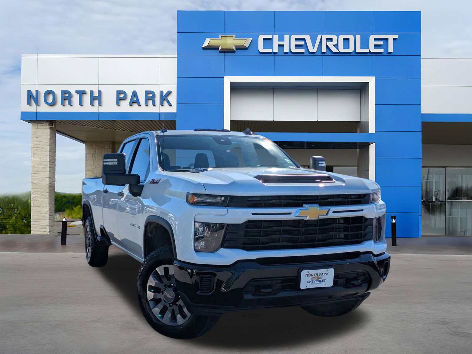 Used 2024 Chevrolet Silverado 2500 Custom w/ Custom Value Package