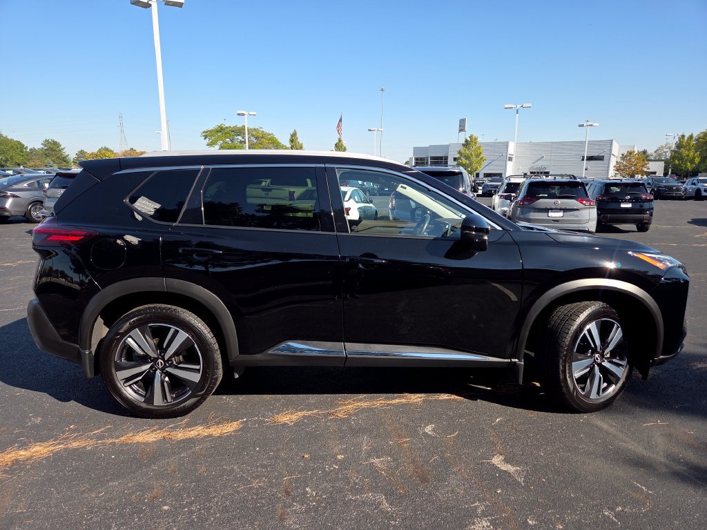 Certified 2023 Nissan Rogue SL AWD/4WD image 28