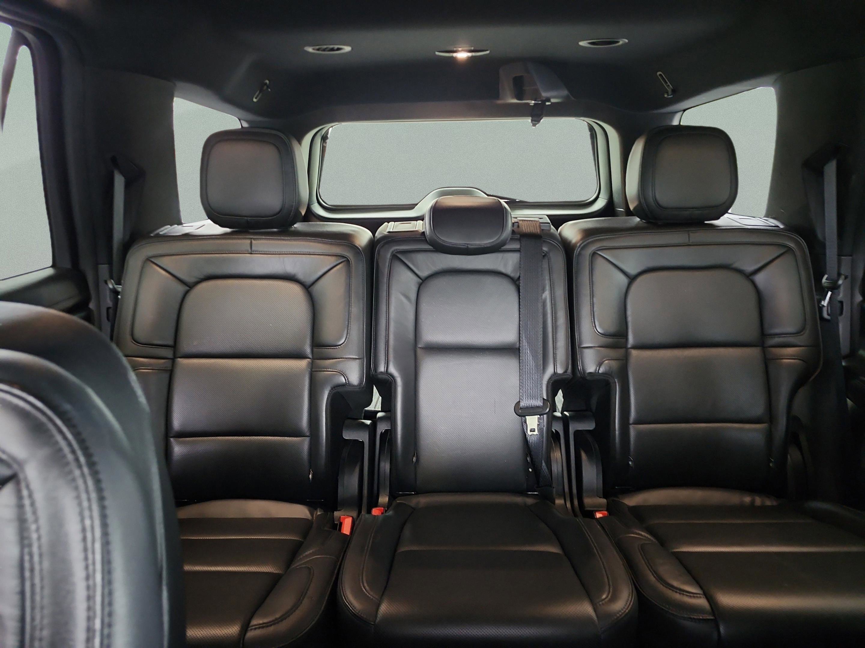 Used 2018 Lincoln Navigator Select w/ Technology Package image 20