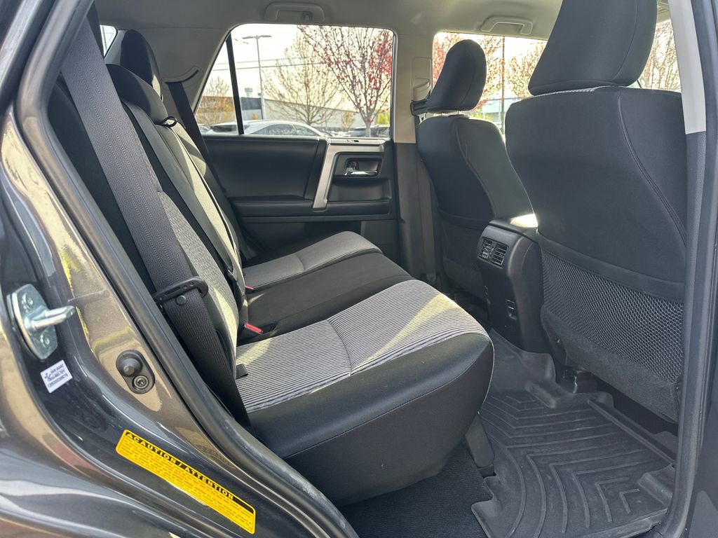 Used 2016 Toyota 4Runner SR5 image 15