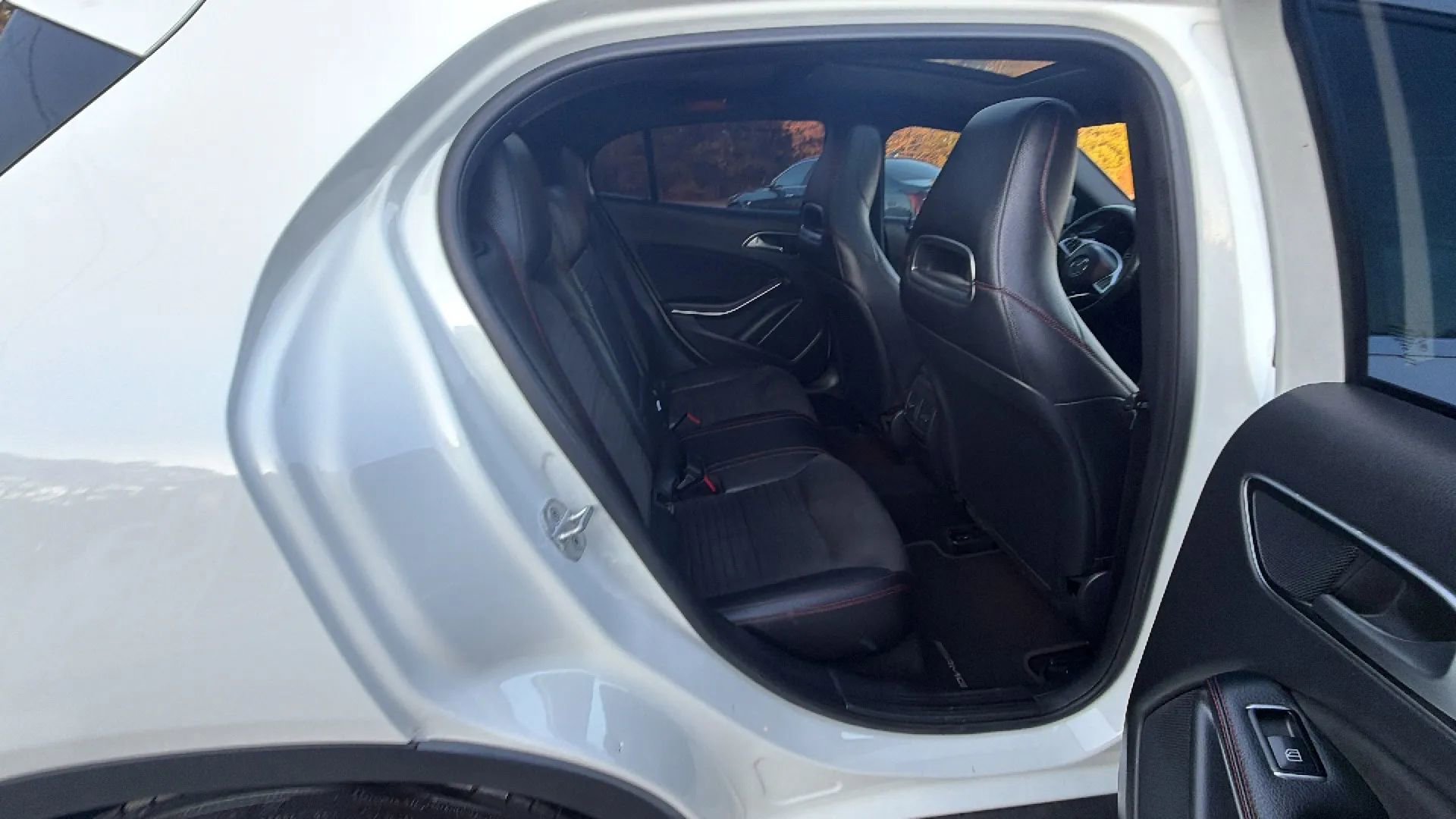 Used 2017 Mercedes-Benz GLA 45 AMG GLA 45 4MATIC Sport Utility 4D image 19