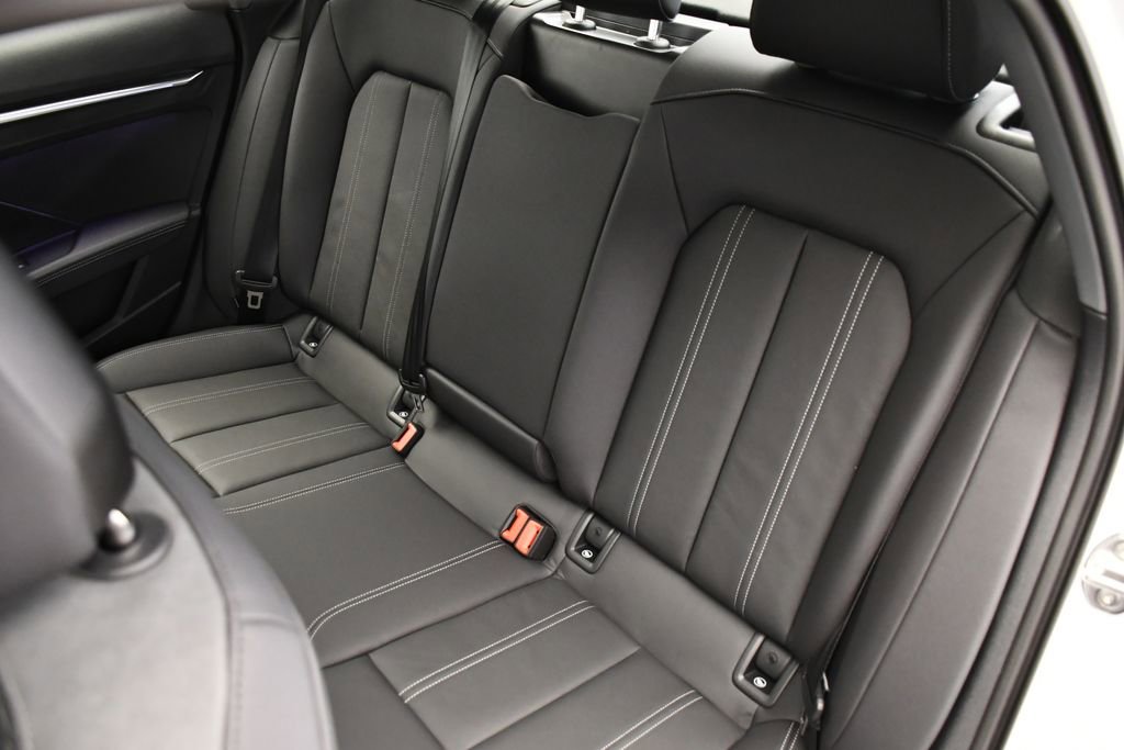 Used 2025 Audi A3 2.0T Premium Plus w/ Premium Plus Package AWD/4WD image 44