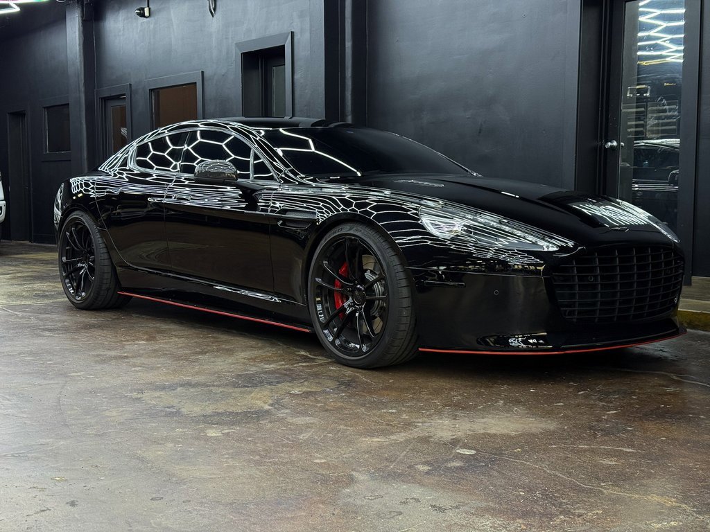 Used 2014 Aston Martin Rapide S image 11