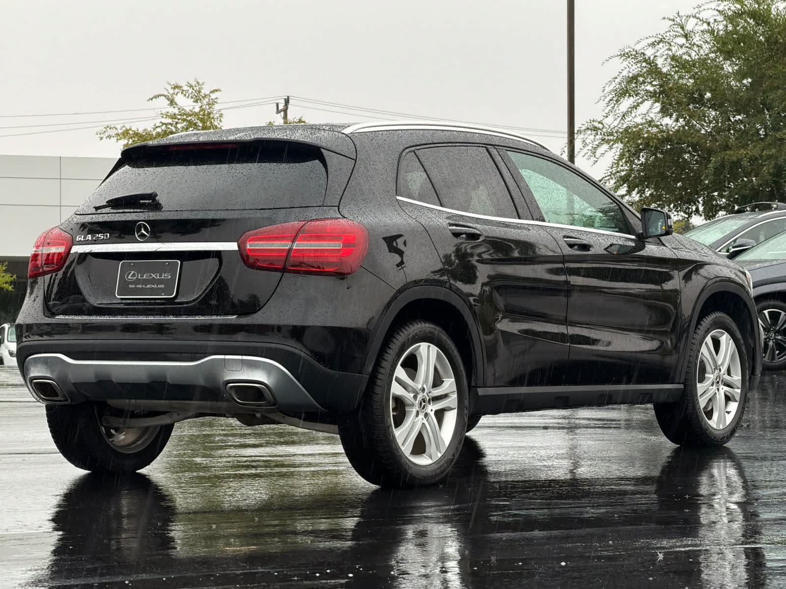 Used 2020 Mercedes-Benz GLA 250 image 2