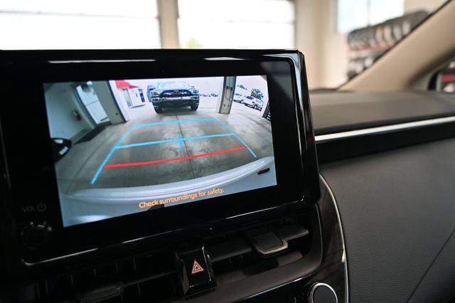 Used 2023 Toyota Corolla LE FWD image 16