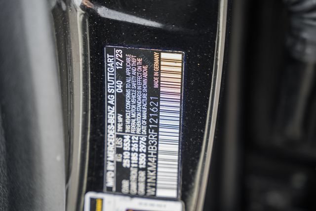 Used 2024 Mercedes-Benz GLC 300 4MATIC image 32