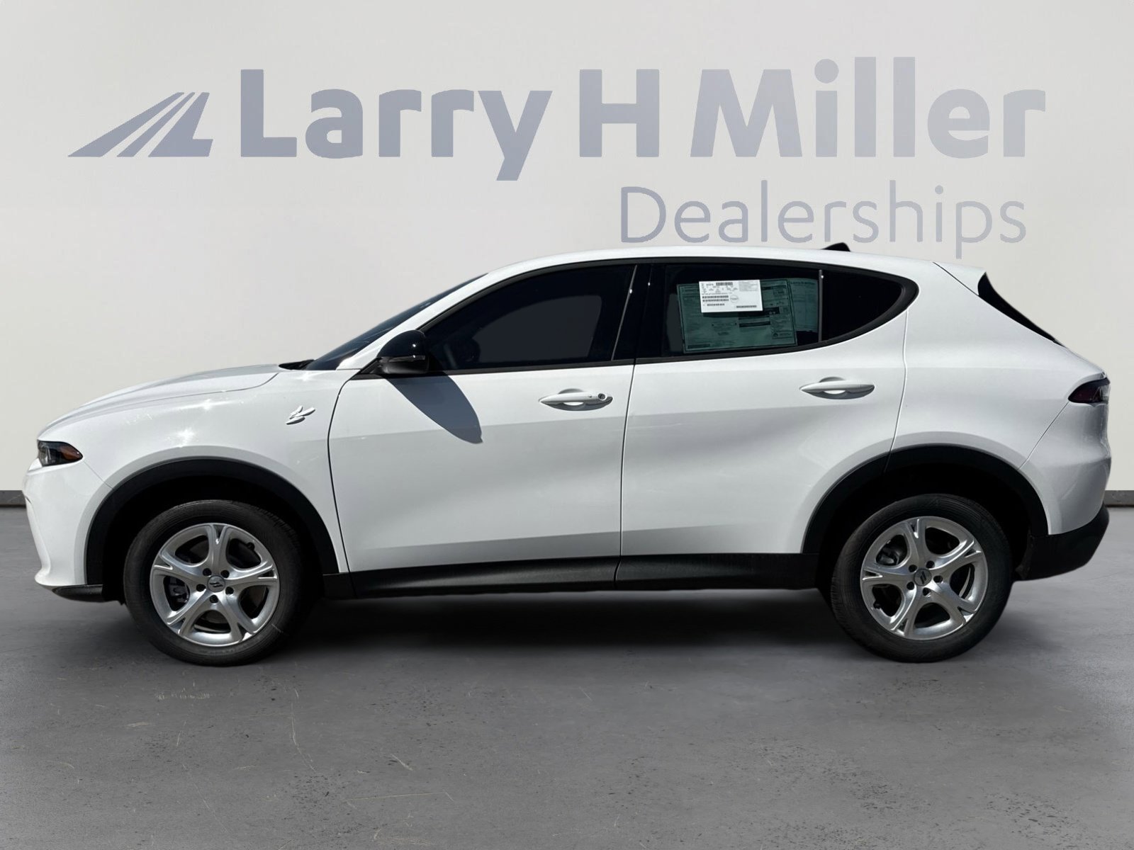 New 2025 Dodge Hornet GT w/ Cold Weather Group image 5