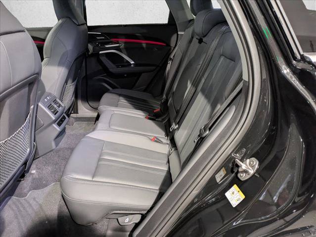 New 2025 Audi Q5 Premium Plus AWD/4WD image 18