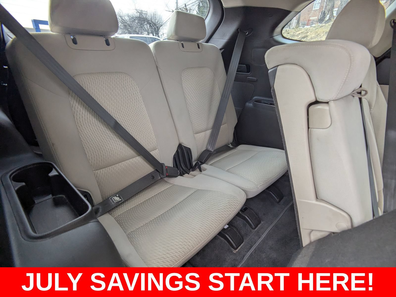 Used 2019 Hyundai Santa Fe XL SE FWD image 17