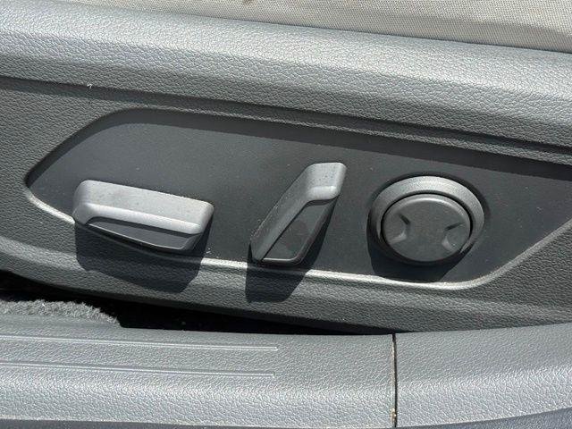 Used 2025 Hyundai Sonata SEL FWD image 8